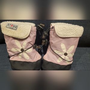Stonz Boots with liners